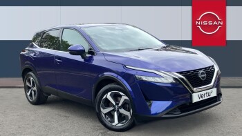 Nissan Qashqai 1.3 DiG-T MH 158 N-Connecta 5dr Petrol Hatchback